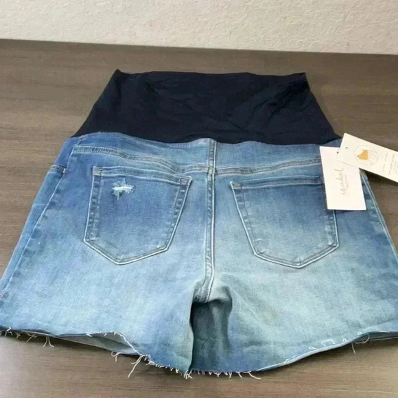 Isabel Maternity Shorts With Crossover
Panel, Blue, NWT - Picture 5 of 11